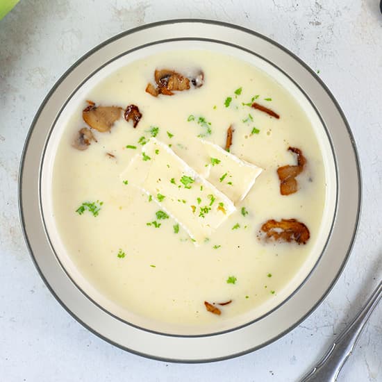 Brie mushroom soup