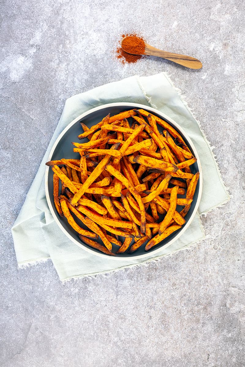 Crispy air fryer sweet potato fries
