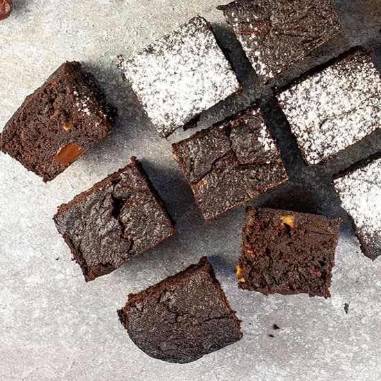 Date and walnut brownies