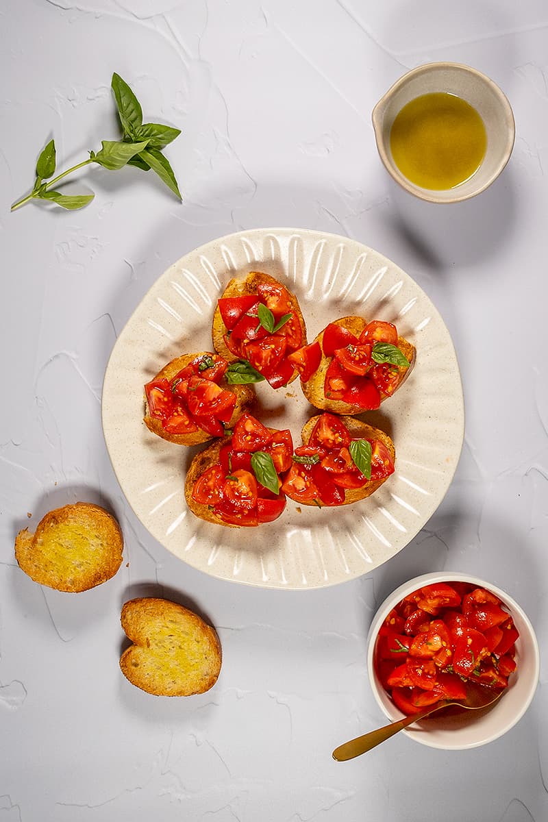Tomato and basil bruschetta