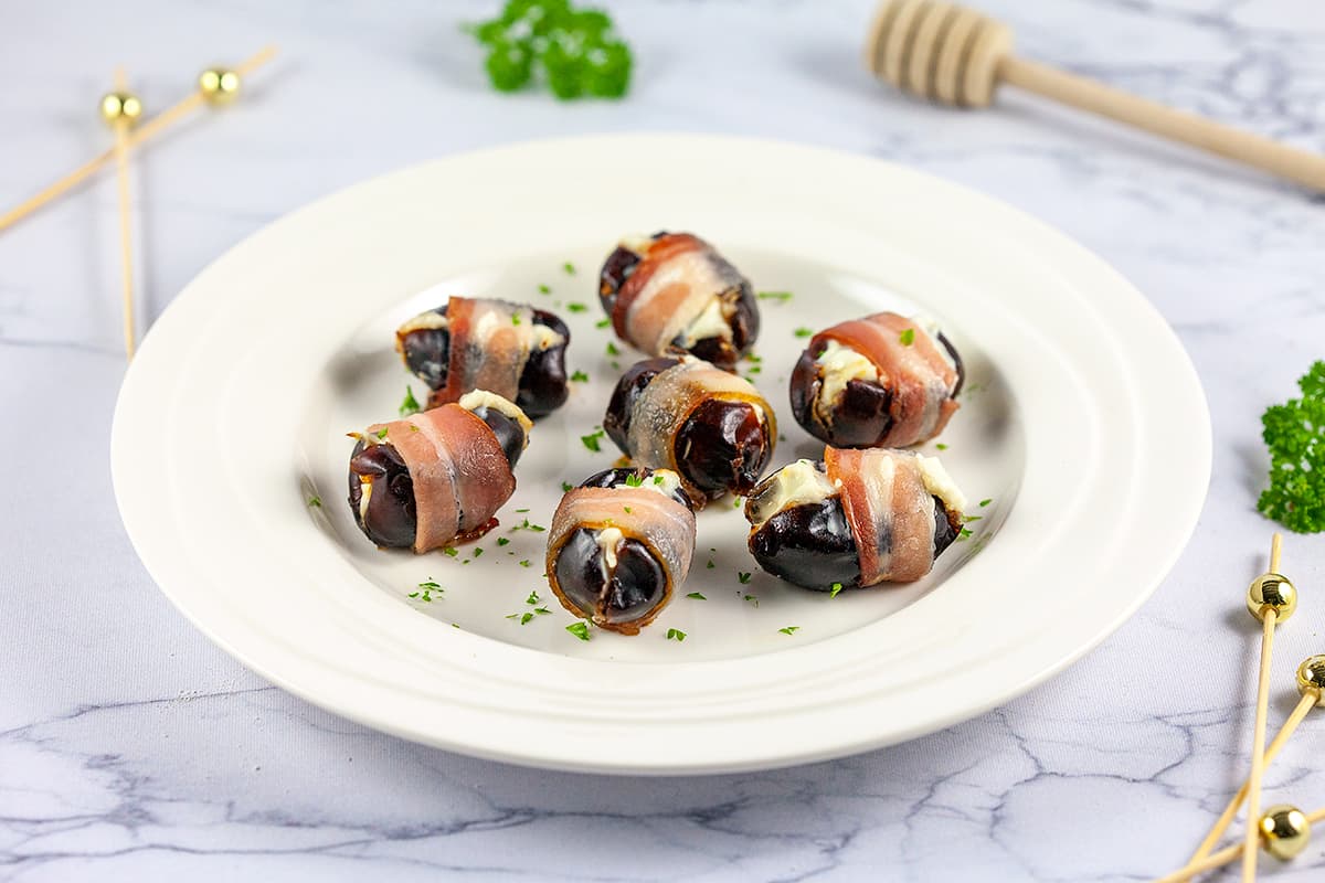 Goat's cheese stuffed dates with bacon