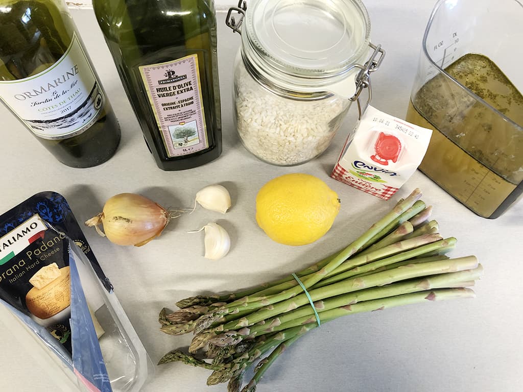 Green asparagus risotto ingredients