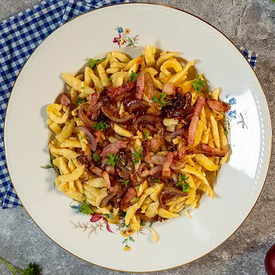 Spätzle with bacon and onion