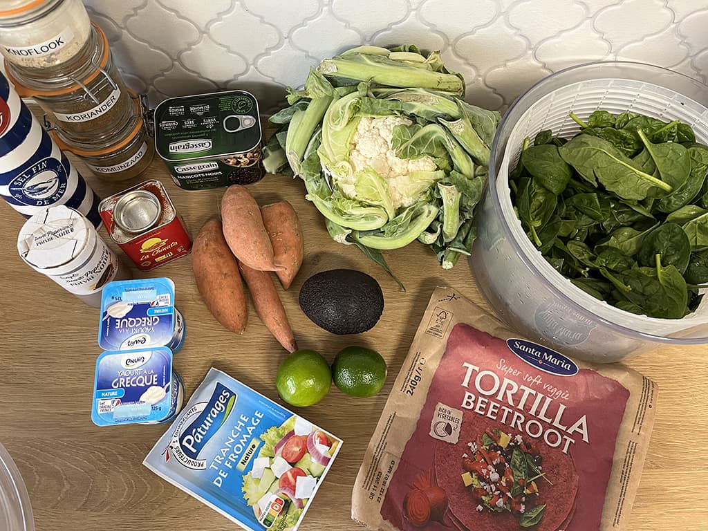 Vegetarian cauliflower and bean wraps ingredients