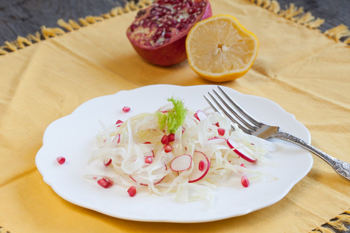 Fennel salad with radish and pomegranate