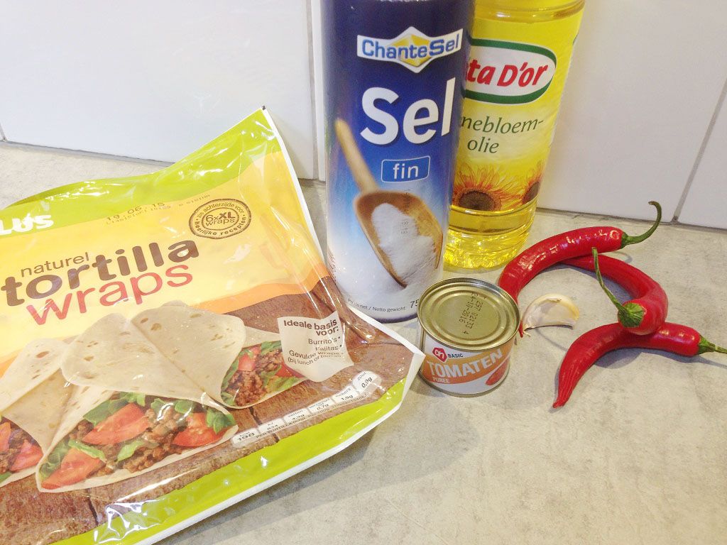 Tortilla chips with red pepper dip ingredients