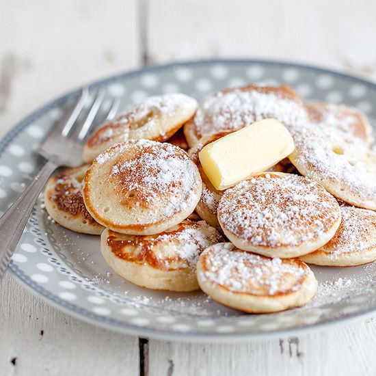 Dutch mini pancakes (poffertjes)