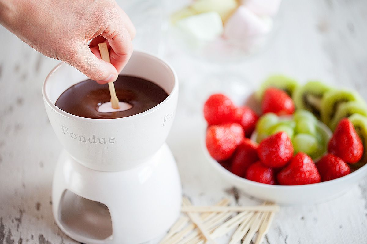 Chocolate and strawberry fondue
