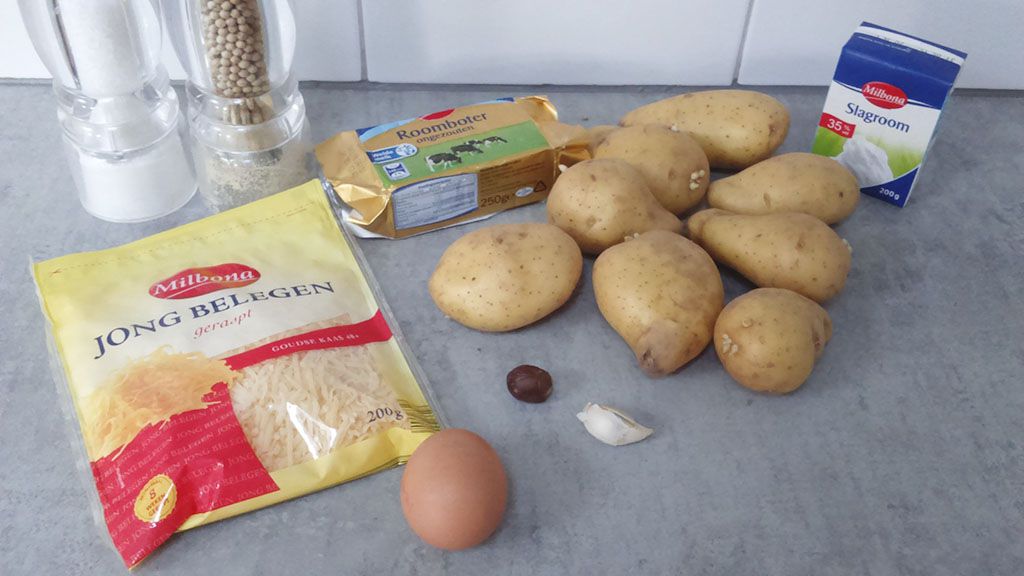 Classic potato gratin ingredients