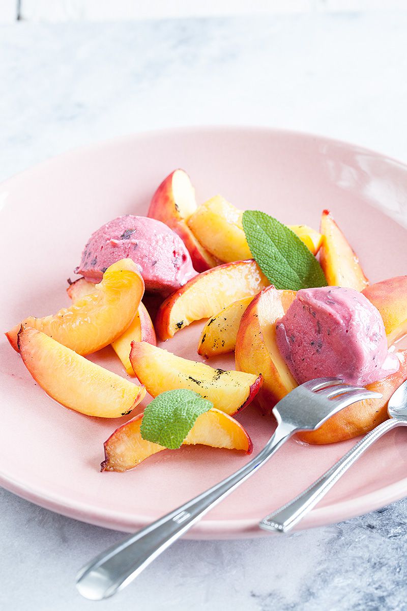 Sage ice cream with oven-roasted peaches