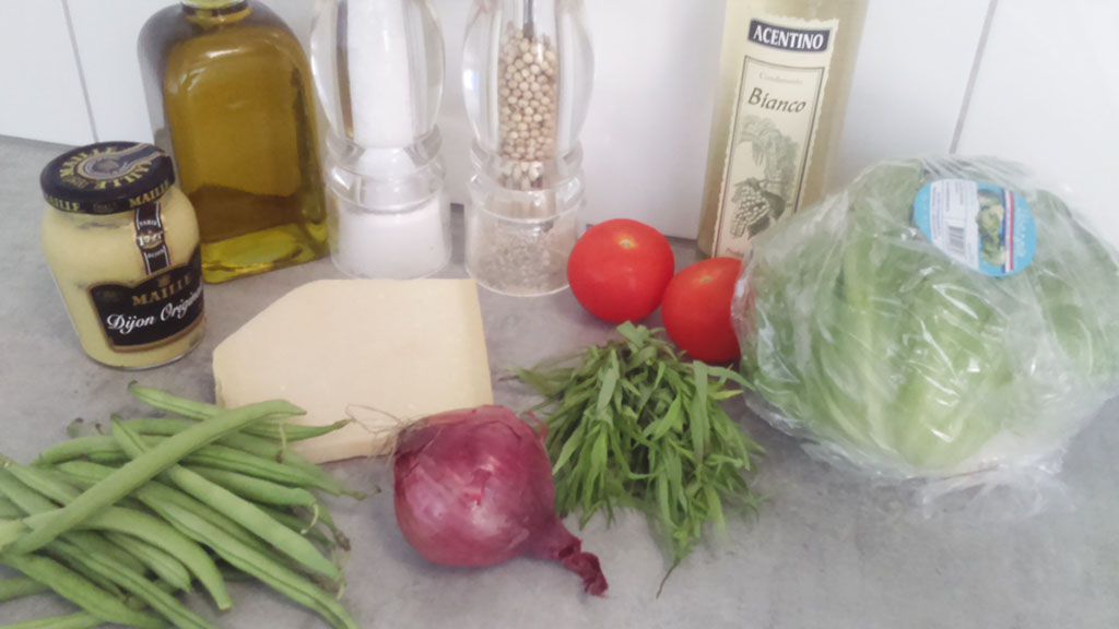 Green bean and tarragon salad ingredients