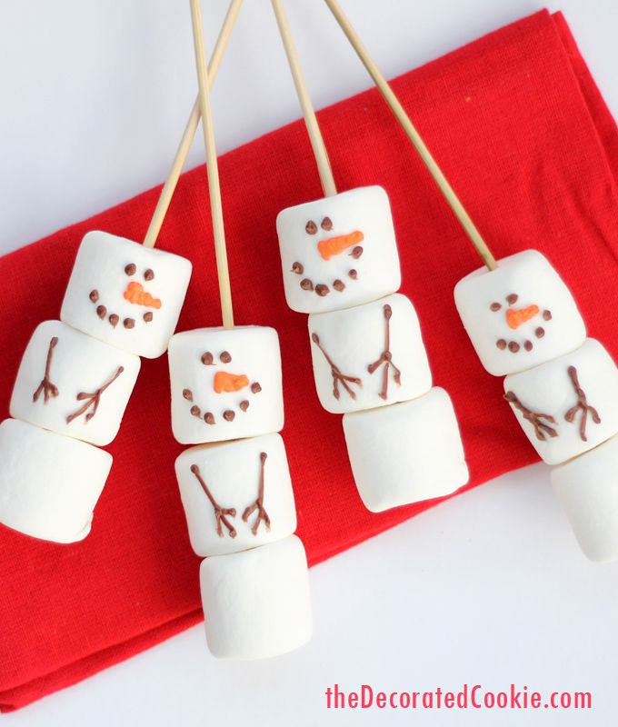 DIY marshmallow snowmen