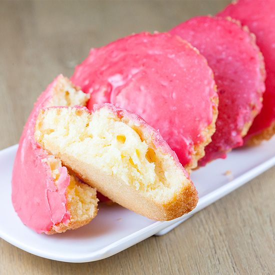 Dutch pink cakes a.k.a. roze koeken