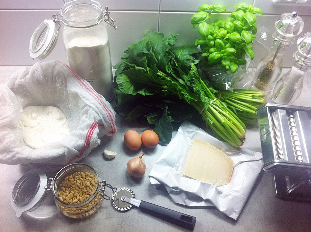 Spinach and ricotta ravioli ingredients
