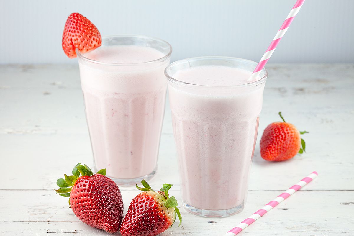 Simple strawberry smoothie