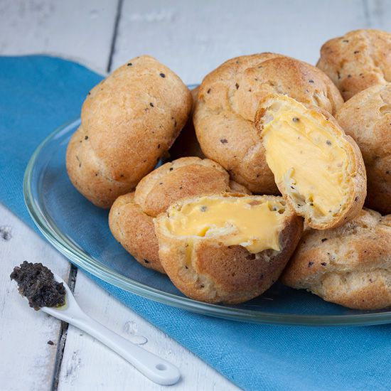 Cheesy truffle puffs