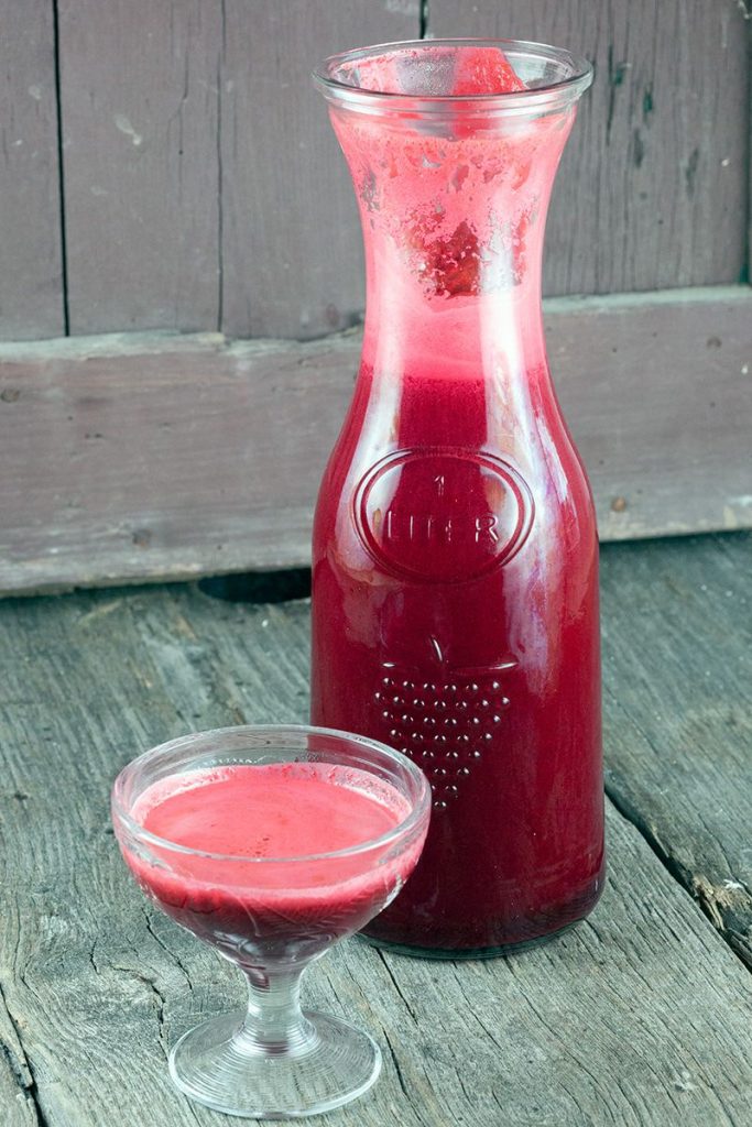 Beetroot, apple and carrot juice