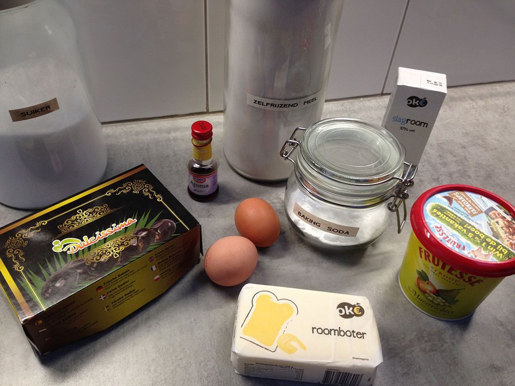 Sticky toffee pudding ingredients