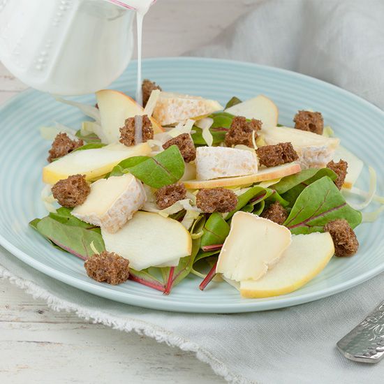 Chicory and apple salad with buttermilk dressing