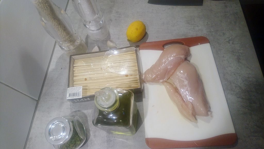 Chicken souvlaki ingredients
