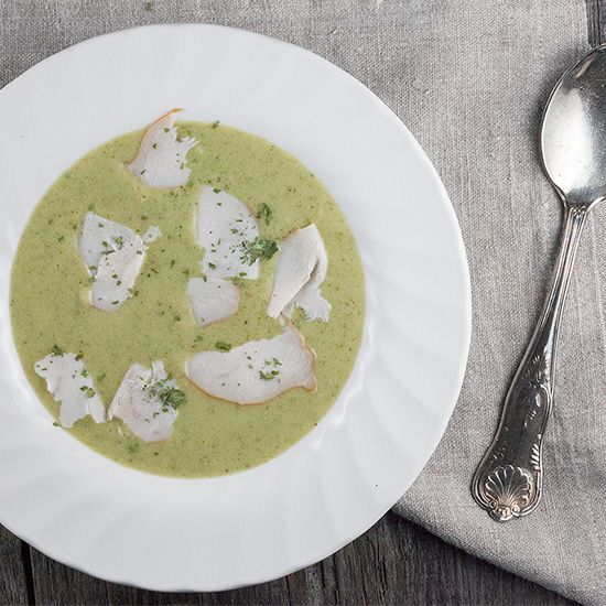 Creamy broccoli and smoked chicken soup