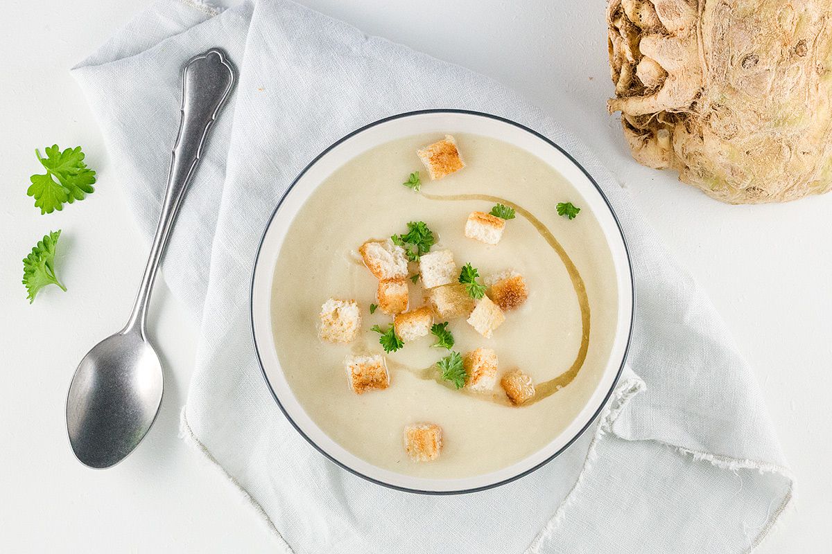 Celery root soup with bacon fat and croutons