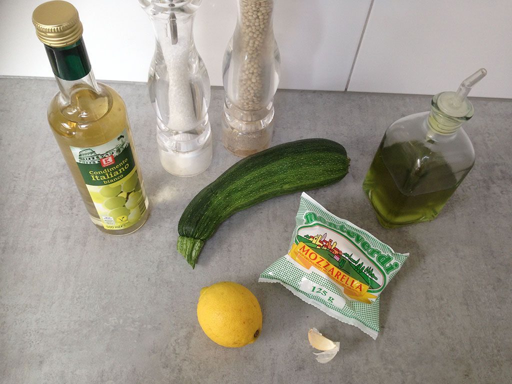 Refreshing zucchini salad with mozzarella ingredients