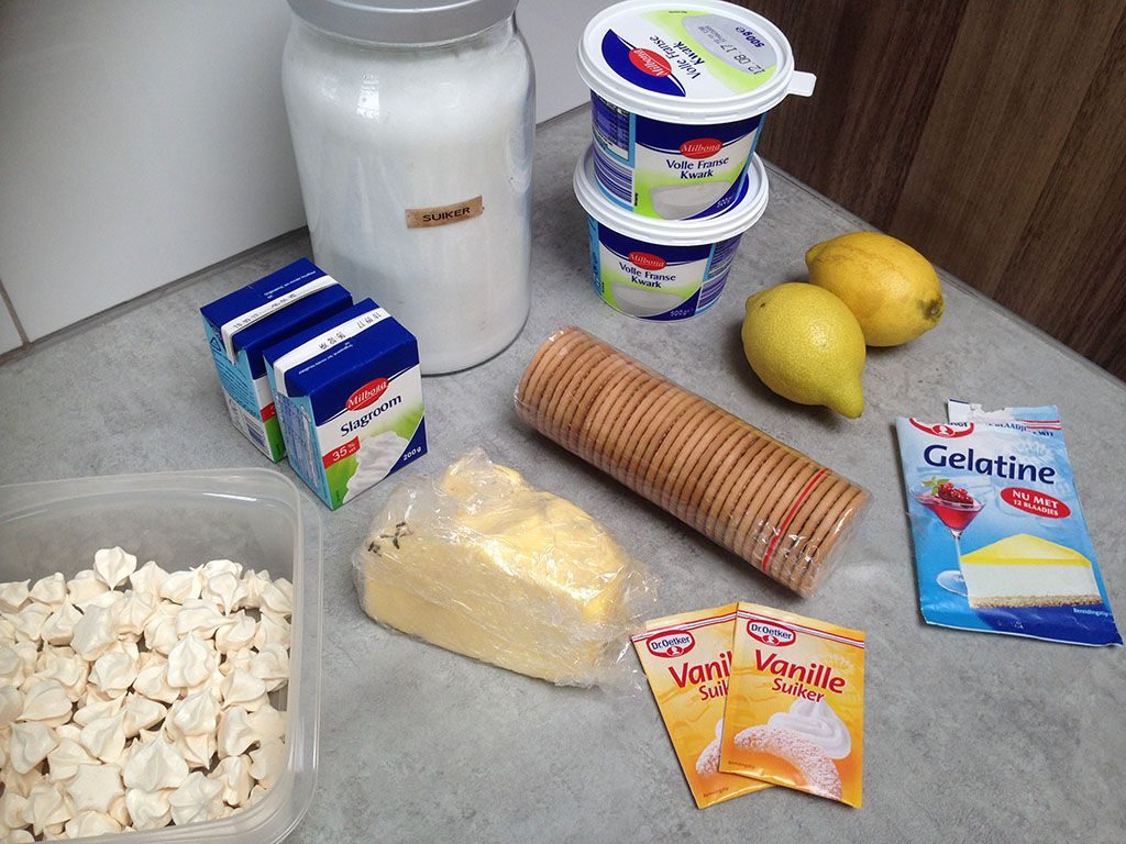 Lemon and meringue quark pie ingredients