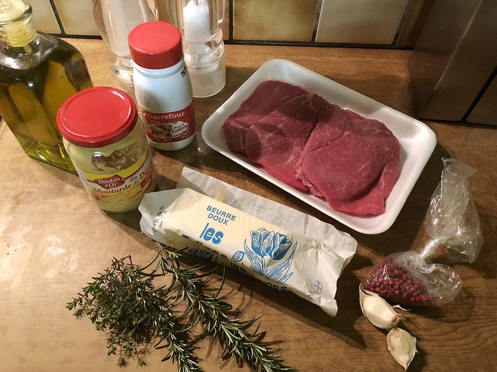 Steak with pink peppercorn sauce ingredients