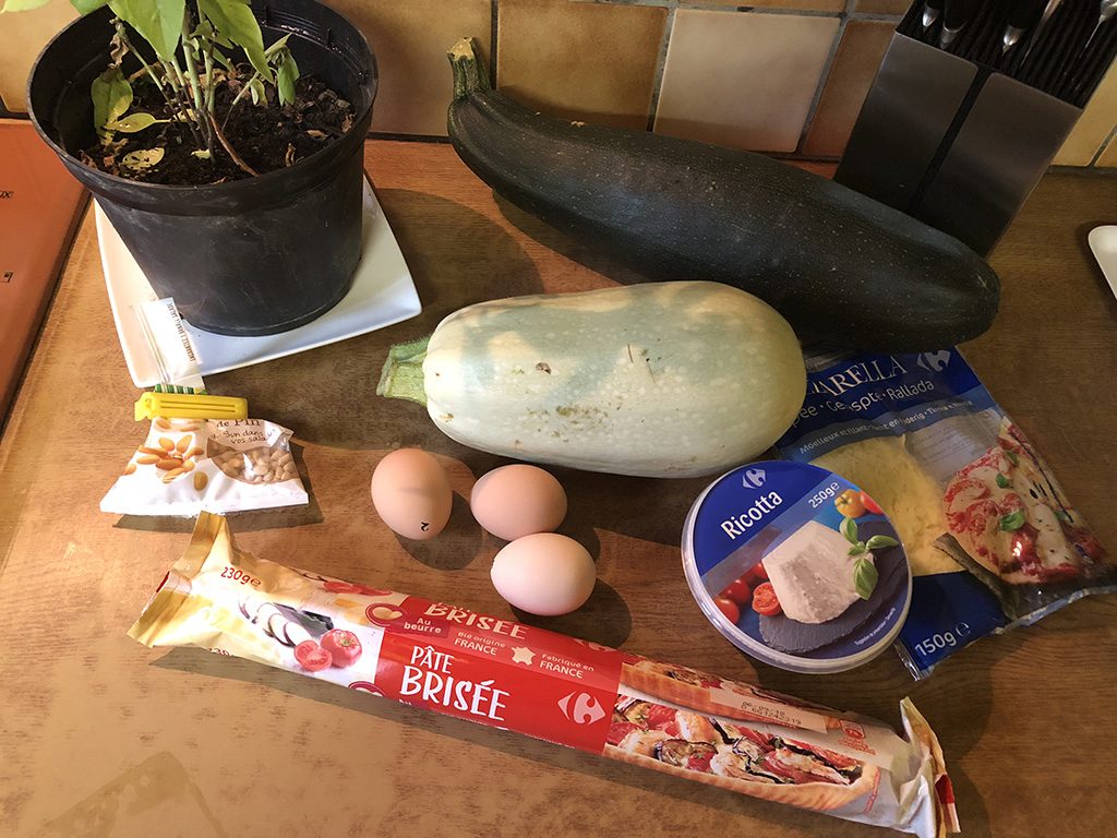 Zucchini quiche ingredients