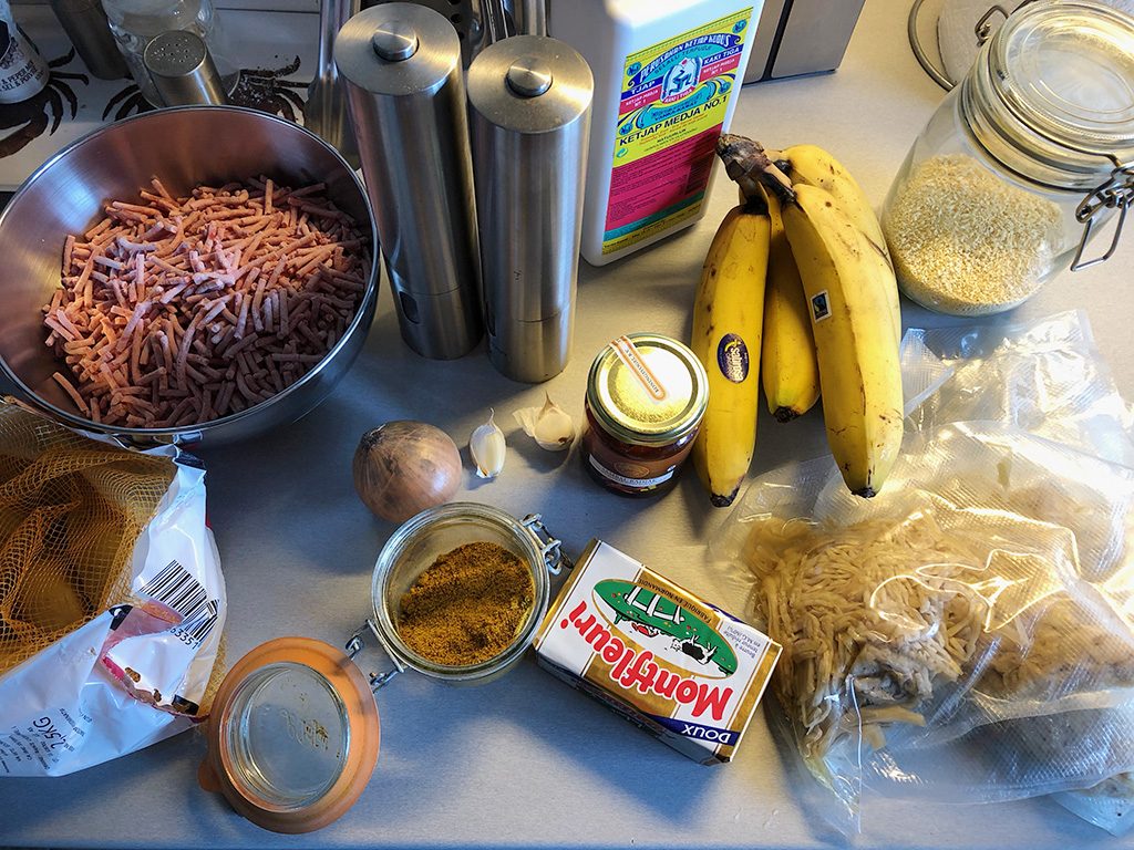 Sauerkraut and banana oven dish ingredients