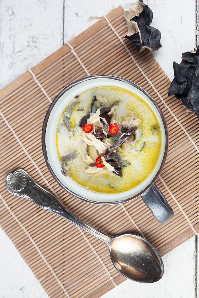 Spicy coconut and black mushroom soup