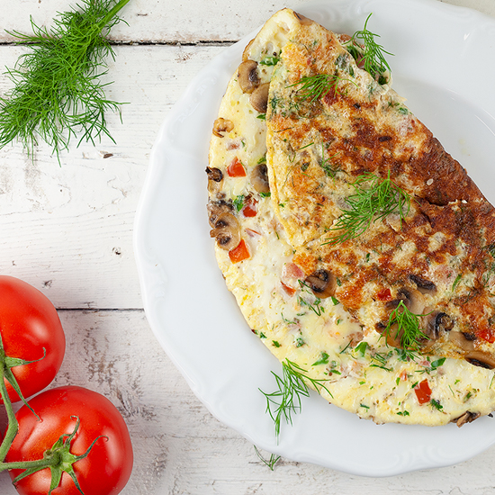 Herb omelette with shrimps