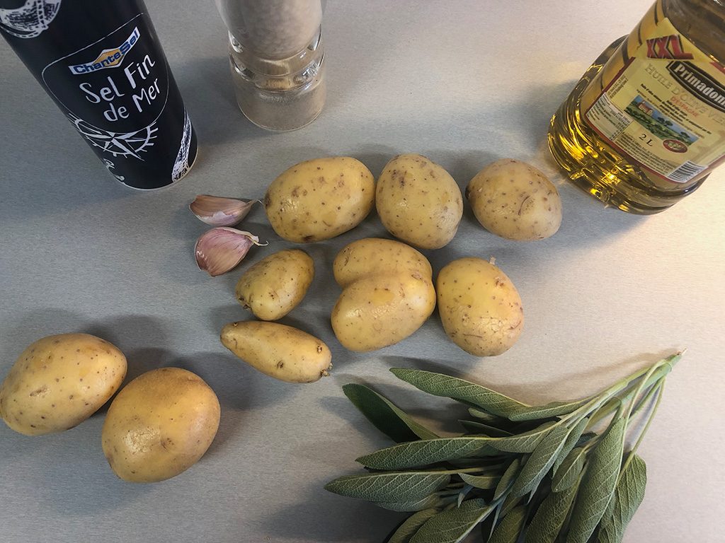 Roasted potatoes with sage ingredients