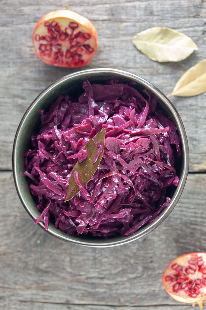 Braised red cabbage with pomegranate juice