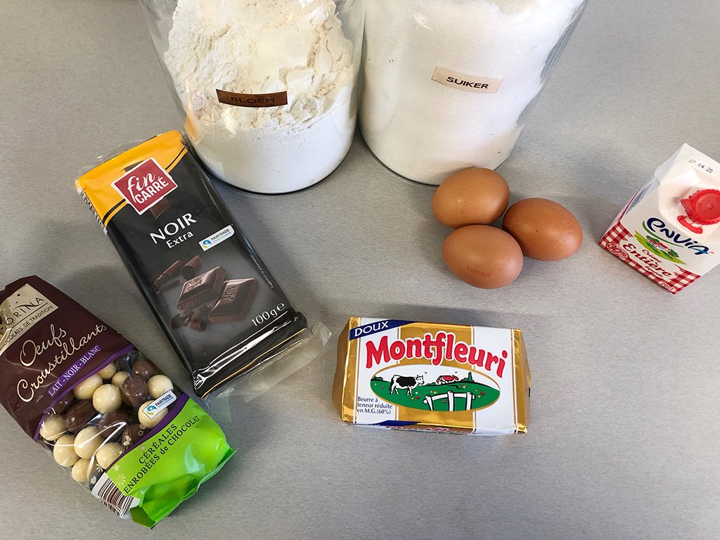 Chocolate Easter nests ingredients